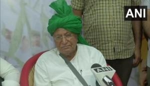 OP Chautala visits Ghazipur border protest site, demands withdrawal of Central farm laws