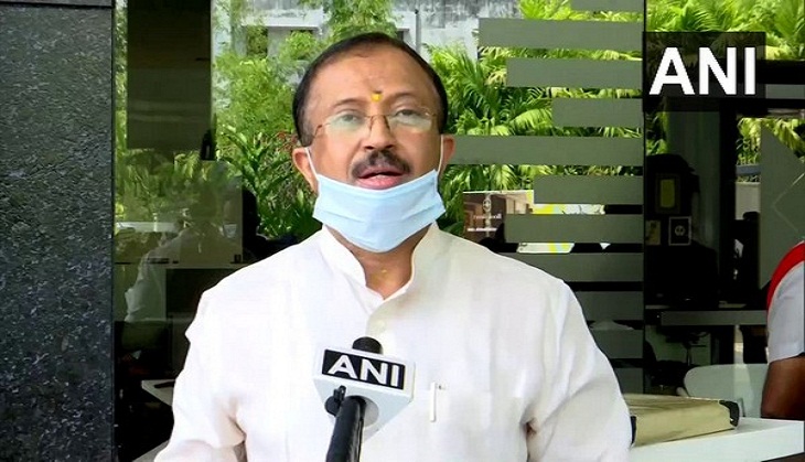 Saseendran phone call row: Muraleedharan slams Kerala CM Vijayan Pinarayi for supporting state forest minister
