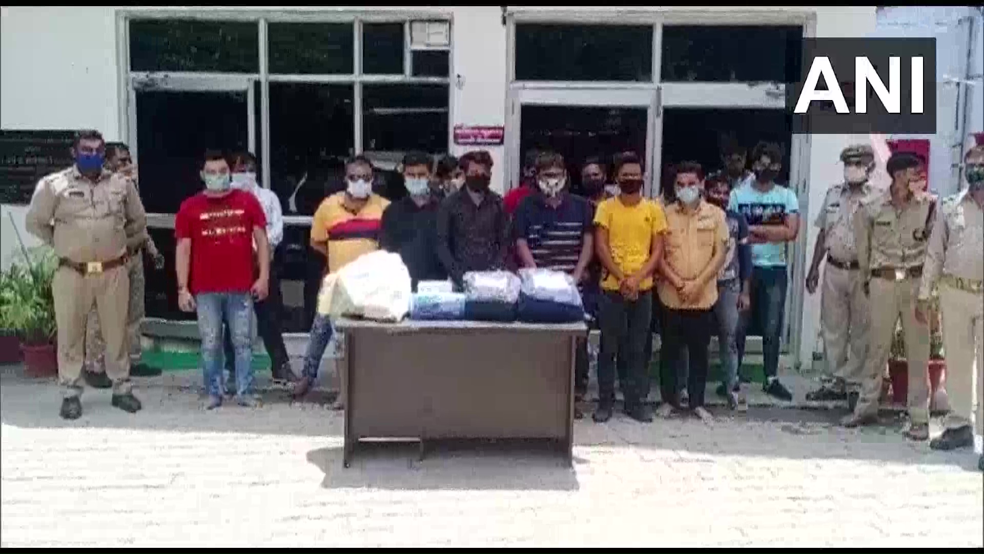 Uttar Pradesh: Beware of frauds selling insurance policy online, fake call centre busted, 14 women involved