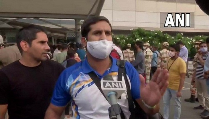 Tokyo Olympics 2020: Not happy with decisions made by referees, says boxing coach Chhote Lal Yadav