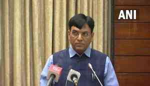 Union Health Minister rebuts Delhi's claim over not getting Centre's request