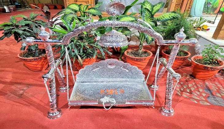 Ayodhya: 21 kg silver swing installed for Lord Ram