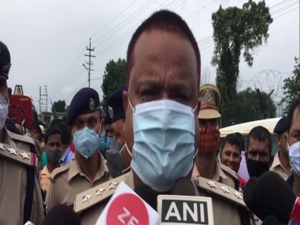 West Bengal: Bomb found outside New Jalpaiguri railway station in West Bengal