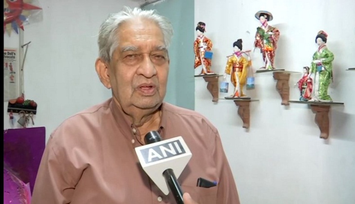 Maharashtra: 86-year-old Pune man crafts handmade Japanese, Indian dolls