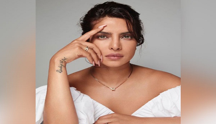 Priyanka Chopra shares selfie with fake and real wounds 