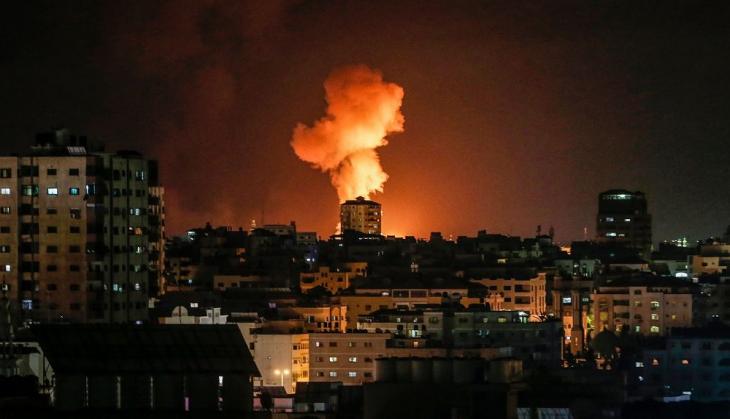 Israeli fighter jets strike Gaza in response to incendiary balloons