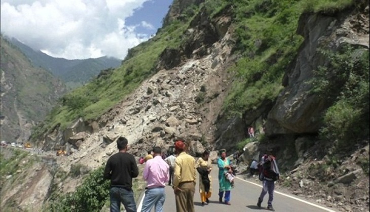 Himachal Pradesh: 22 link roads, 3 National Highways blocked