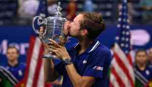 US Open 2021: Daniil Medvedev wins first grand slam title, defeats Djokovic in final