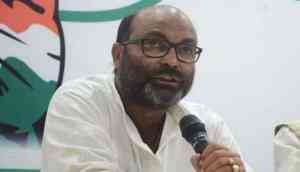 UP Polls: Congress asks ticket aspirants to submit Rs 11000 with application