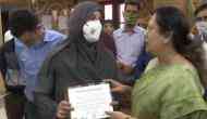 MoS Darshana Jardosh felicitates silk artisans in J-K