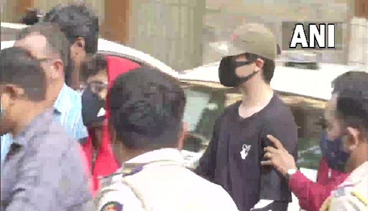 Cruise ship raid case: Mumbai Court adjourns hearing for tomorrow on bail applications of Aryan Khan, 2 others