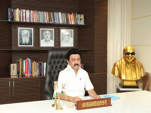 Security team of Tamil Nadu CM include 9 women cops