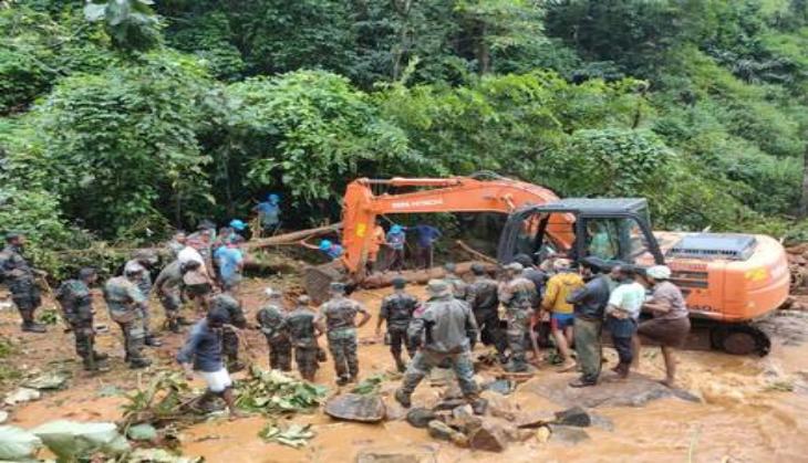 Kerala Rains: Army conducts rescue operations in Kavali, Kottayam