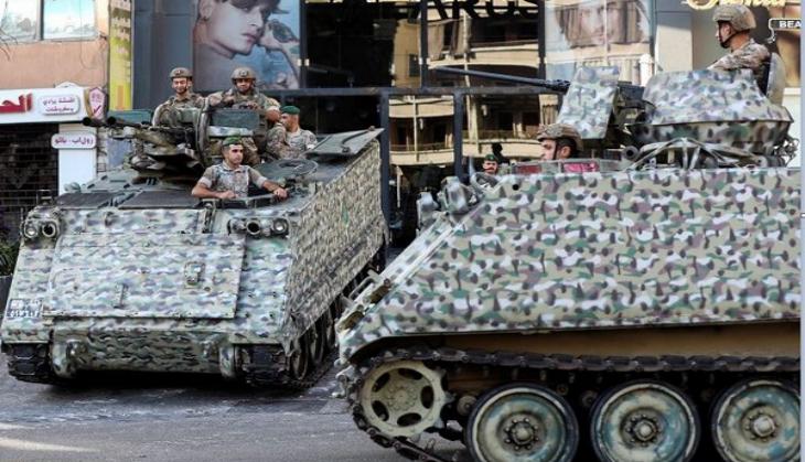 Sectarian militias clash in Beirut raising fears of repetition of 15-year civil war