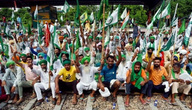 Lucknow Police warns of strict action against those who would participate in 'Rail Roko Andolan' 