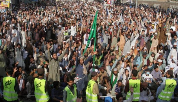 Pakistan: Hardline Islamist group threatens stage-in until release of chief Rizvi