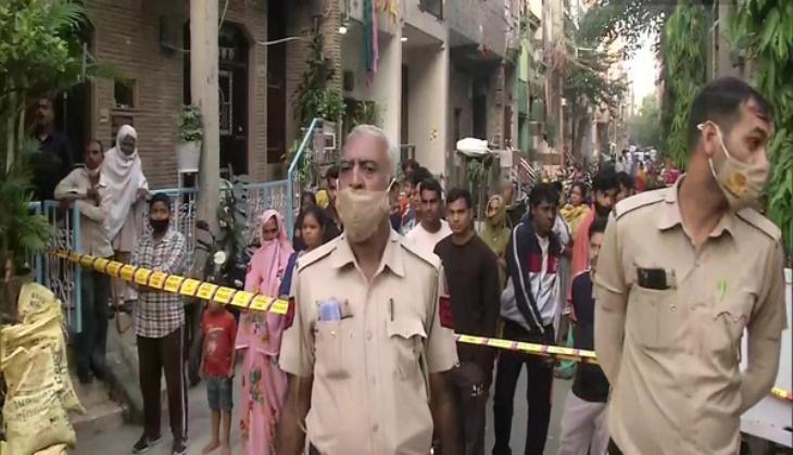 Delhi: Fire breaks out at Old Seelampuri building; 4 dead