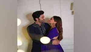 Alia Bhatt shares Diwali greetings with some 'light' and 'love'