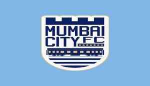 Want to build upon success Mumbai City achieved last season, says Des Buckingham 