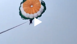 OMG! Couple's parachute rope breaks during parasailing; know what happens next