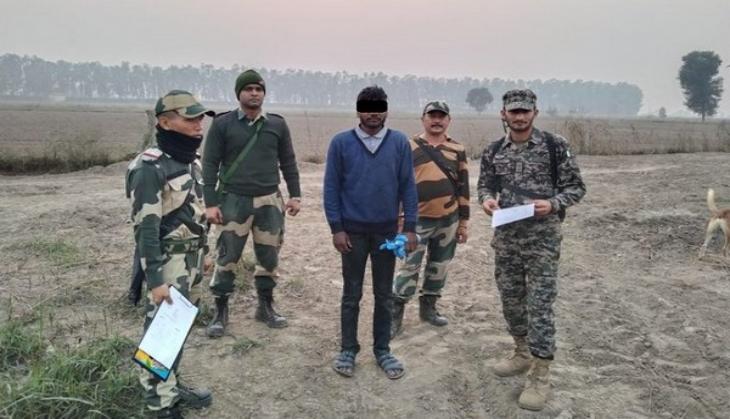 Pak national crossed border inadvertently, BSF hands him over to Pakistan Rangers