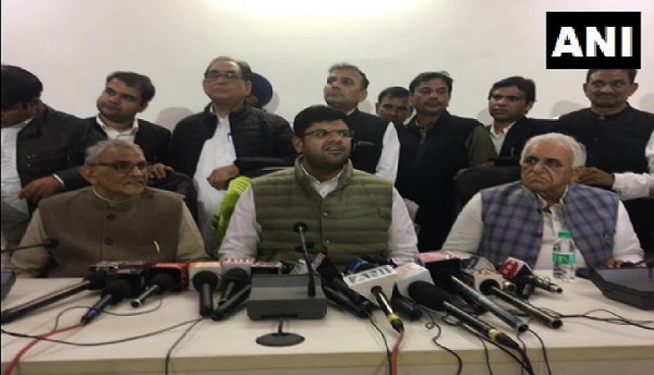 Farmers should open borders as Centre repealed farm laws, ready to talk on MSP, says Dushyant Chautala