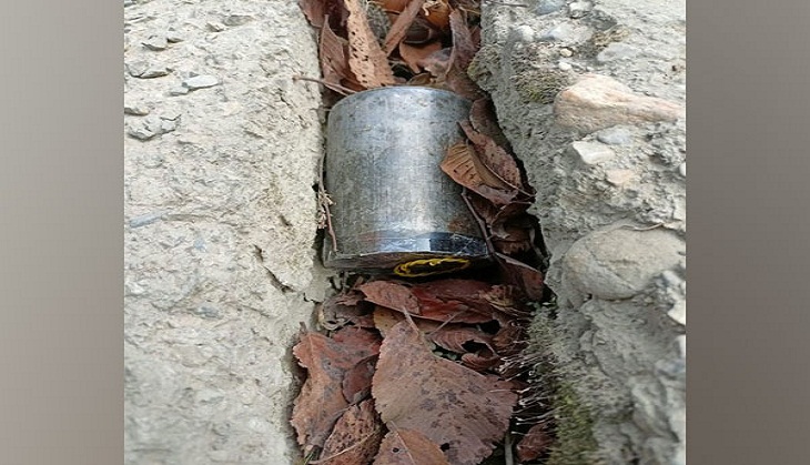 J-K: BSF detects, destroys explosive found near road leading from Kupwara to Kalarose