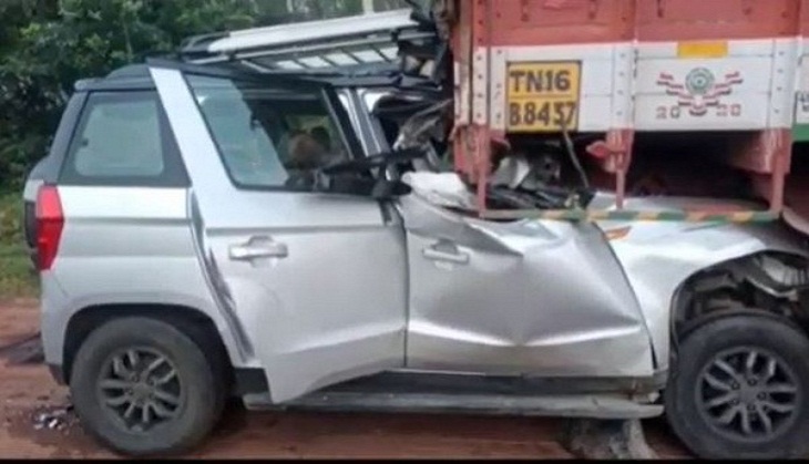 Andhra Pradesh: Three people killed in road accident in Prakasam