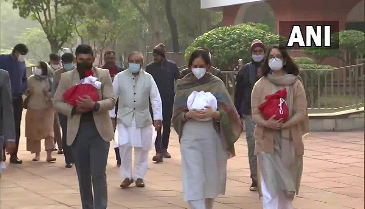 Chopper Crash: Daughters of Gen Bipin Rawat collect ashes of parents, to immerse them in Haridwar 