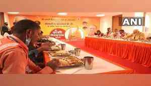 UP: PM Modi, Yogi Adityanath have lunch with workers involved in Kashi Vishwanath Dham Corridor construction