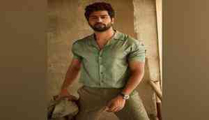 Vicky Kaushal heads back to work after wedding festivities