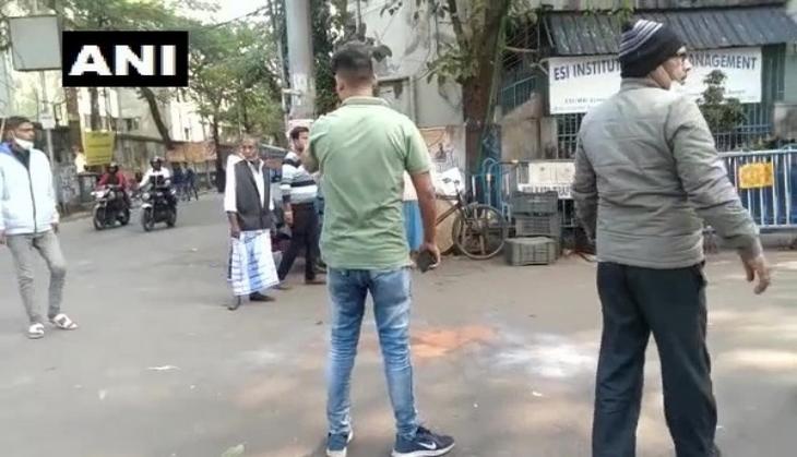 Kolkata civic polls: Crude bomb hurdled outside polling booth, one injured