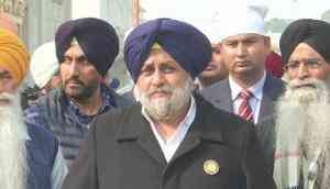 SAD chief Sukhbir Singh Badal visits Golden Temple, calls sacrilege attempt in Amritsar 'traumatic incident'