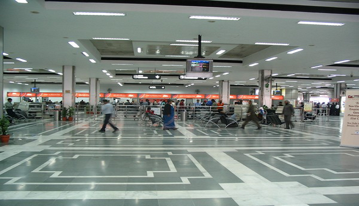 Flight operations at Delhi airport normal despite low visibility
