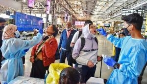 India reports 16,764 new COVID cases, Omicron tally surges to 1,270