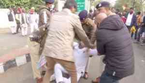Bhim Army, OBC Mahasabha, Jayas protest outside MP CM's house, seek restoration of 27 pc OBC reservation