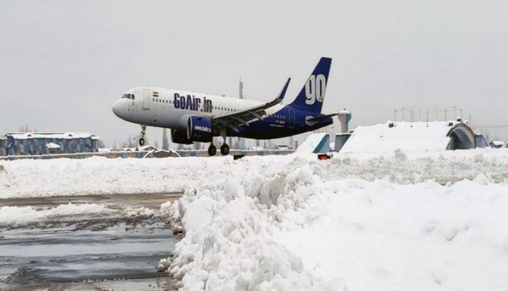 All flights at Srinagar airport delayed due to low visibility