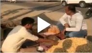 Hilarious! Man tries to fool peanut seller; what happens next will give you a dose of laughter