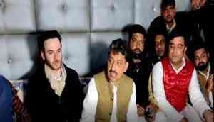 UP polls: Congress leader Imran Masood likely to join SP