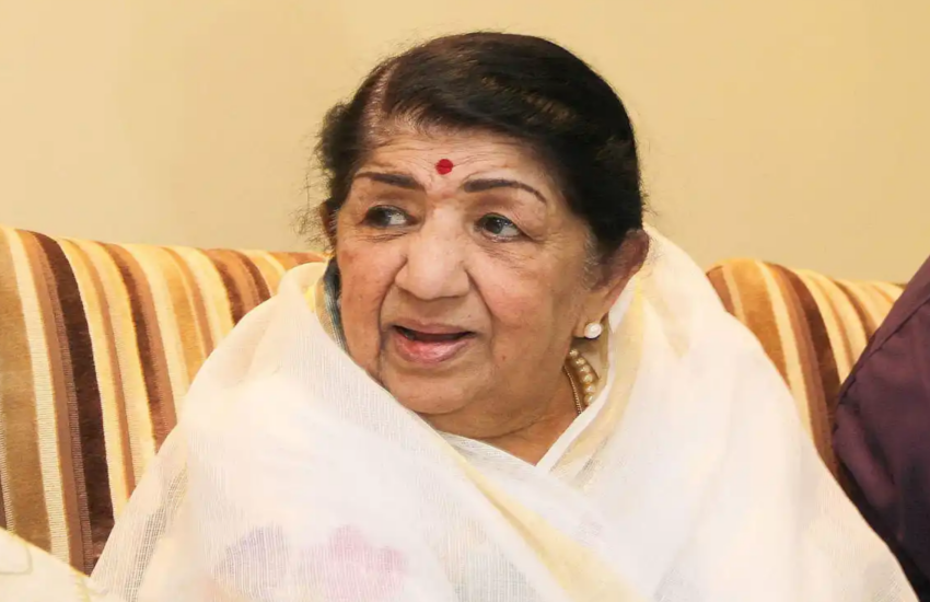 Lata Mangeshkar dies at 92, fans flood Twitter with condolences for legendary singer