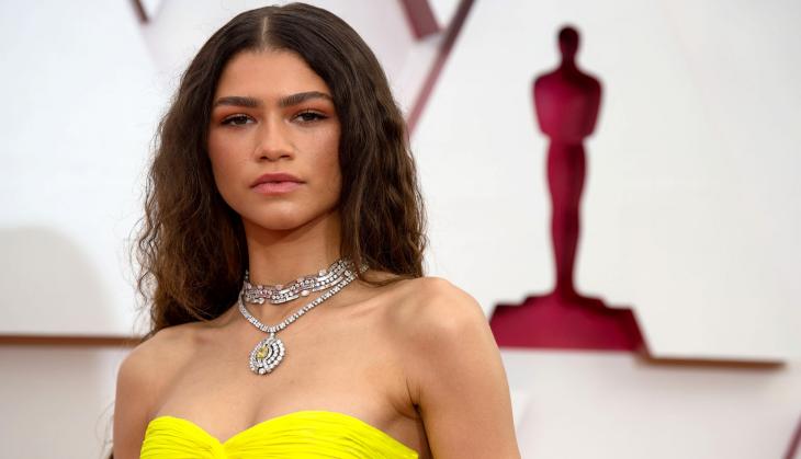 Zendaya pays tribute to late legendary singer Ronnie Spector