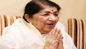 Lata Mangeshkar to remain under supervision of doctors for few more days
