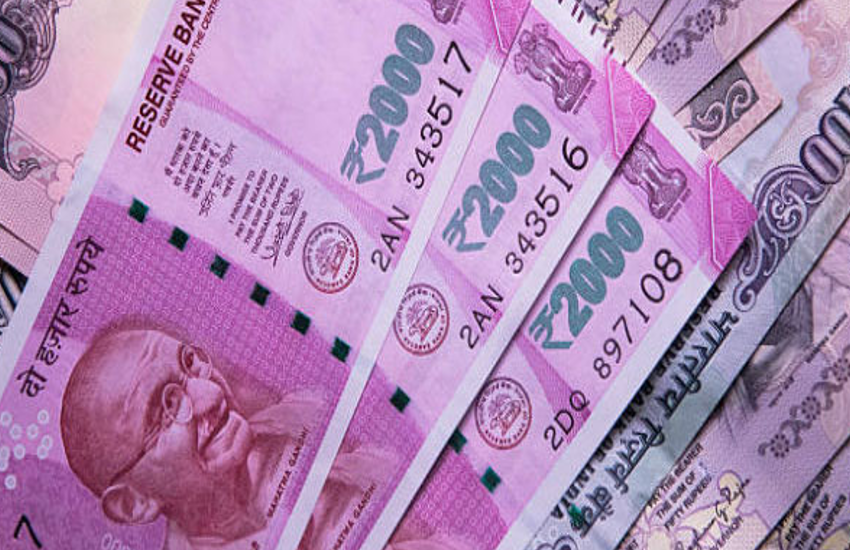 Rupee depreciates to new lifetime low; stocks decline for sixth day