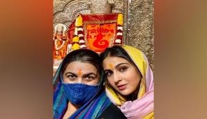 Sara Ali Khan, Amrita Singh seek blessings at Khajrana Ganesh temple in Indore