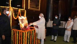 PM Modi pays floral tributes to Netaji on his 125th birth anniversary