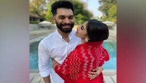 Mouni Roy shares first social media post with fiance Suraj Nambiar