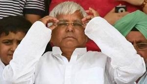 Those spreading news of Tejashwi becoming RJD chief are fools, says Lalu Yadav