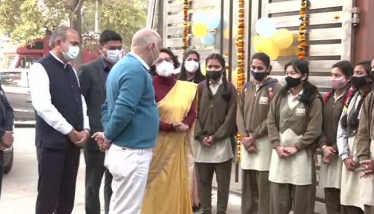 Delhi: Sisodia interacts with students as schools reopen for classes 9 to 12