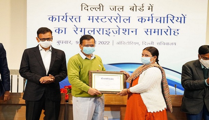 Kejriwal govt gives permanent jobs to 700 contractual Jal Board employees