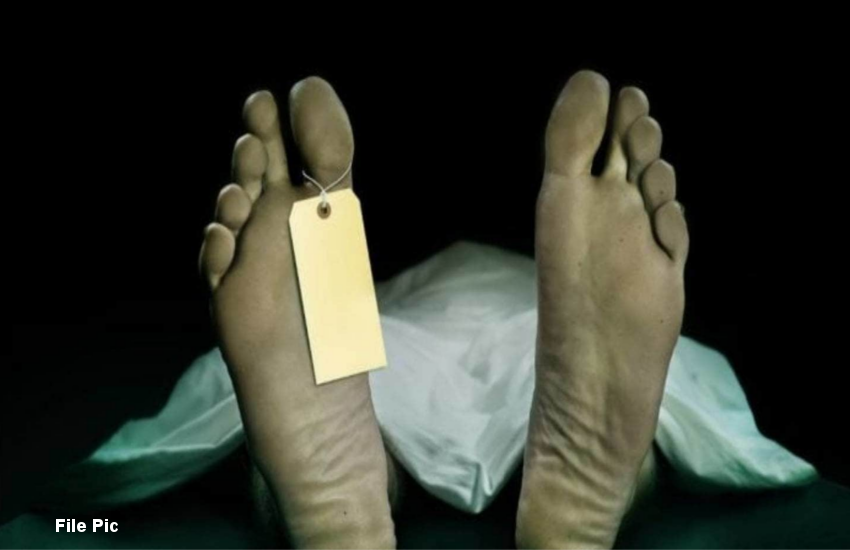 Just Before Marriage Reception: Bodies of newly-wed couple with stab injuries found